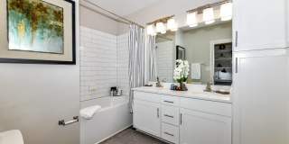 92 West Paces Gallery 20