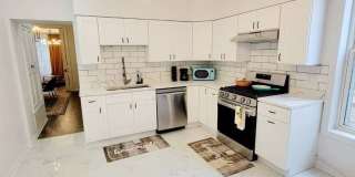 837 N Winchester Avenue Gallery 9