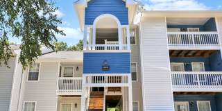 The Laurel Apartments Gallery 16