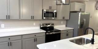 2216 Whittier Avenue - 1 Gallery 6