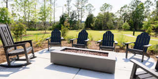 Reve on the Creek Gallery 16