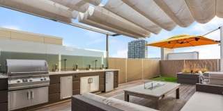 1132 W Adams Street Gallery 20