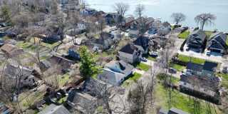 Lake Living at Its Finest in Keego Harbor! Lake Living at Its Finest in Keego Harbor! Gallery 27