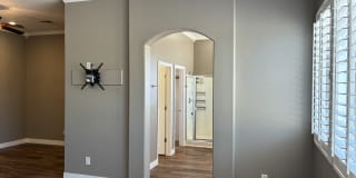 10454 W Foothill Dr Gallery 17