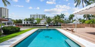2400 Delmar Place Gallery 33