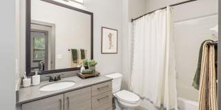 District at Duluth Apartments Gallery 10