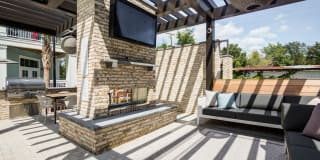 The Boulevard Gallery 11