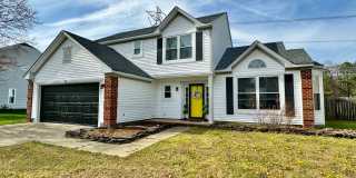 Completely Updated & Ready NOW!! 4-Bedroom Home w/HUGE Fenced Backyard! Gallery 1