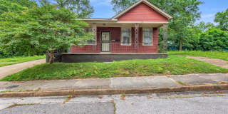 Charming 3-Bedroom Home in Convenient Memphis Location Gallery 1