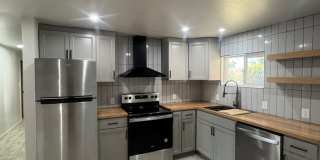 3 BED 1 BATH HOUSE WITH A FENCED BACKYARD Gallery 6