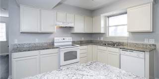 Stunning Renovation - New Hardwood flooring, tile in Kitchen. Granite countertops, breakfast bar Gallery 13