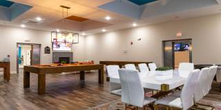 The Residence at 1000 Elm Gallery 62