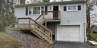 5 Niles Road Gallery 1