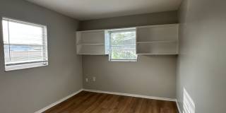 Updated 3 bedroom w/ Large Yard Gallery 12