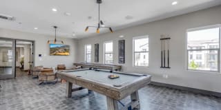 Double R Living Gallery 20