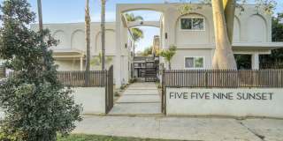 559 Sunset Ave Apts Gallery 1