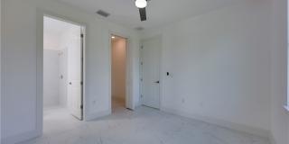 714 W 12th Street Gallery 15