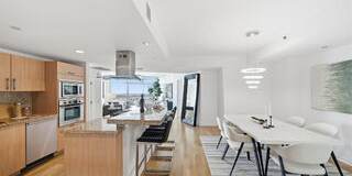 13650 Marina Pointe Drive Gallery 9