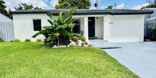 5365 N Andrews Avenue Gallery 1