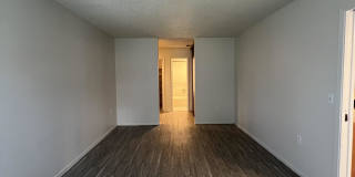 9123 Alpine Trail Street Gallery 37
