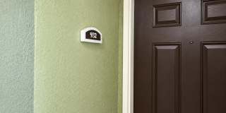 Gorgeous  Forest View, Wood Floors  1/1 condo for RENT @The Crest close to UCF. Gallery 15
