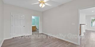 1713 Kudrow Lane - 1 Gallery 27