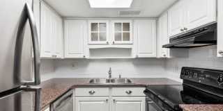 Westshore Condo Gallery 9