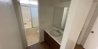 2 Bed/1.5 Bath Updated Condo Near SMART/Hwy 101/Raleys Shopping Plaza/Washer-Dryer in Unit 2 Bed/1.5 Bath Updated Condo Near SMART/Hwy 101/Raleys Shopping Plaza/Washer-Dryer in Unit Gallery 24