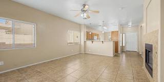 Beautiful Single-Level 3 Bedroom, 2 Bathroom Home in Maricopa Gallery 1