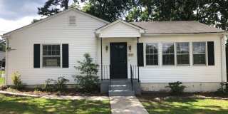 Newly Renovated 3 Bedroom Home Close to Downtown Gainesville Gallery 1