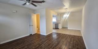 3910 Venetian Circle - 1 Gallery 2