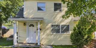 12 1/2 Schultz Street Gallery 1