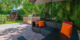 3610 Douglas Road Gallery 23