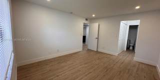 5911 Washington St Gallery 11