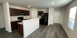 Pre-Leasing Now: Modern 3-Bedroom, 2-Bath Home in Barberry Court! Gallery 6
