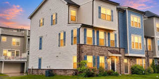 8667 SHADY PINES Drive Gallery 1