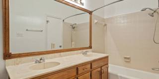 6406 BROOK CV Gallery 15