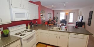 College Towne Apartments Gallery 15