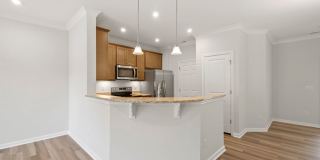 Like A Brand New 3 Bedroom Townhome in the heart of Steele Creek Area Gallery 9