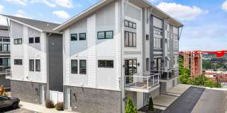 631 Fairview Avenue NE Gallery 1