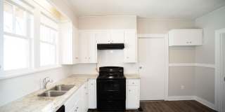 1626 Gum Street Gallery 11