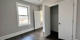 306 W Franklin Gallery 23