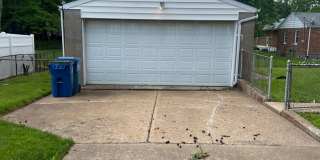 Beautifully Updated 3 Bedroom Home with Oversized Deck for Rent Gallery 12