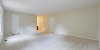 9548 FOX HOLLOW Gallery 27
