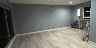 Office/Retail unit on Gaffey Available Gallery 10