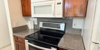 Streamside at Launani Valley 3 bedroom/2 bath with 2 parking Gallery 7