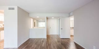 The Villas at Woodland Hills Gallery 43