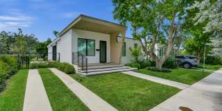 180 Southwest 38th Court 180 Southwest 38th Court Gallery 1