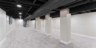 3912 4th Street Gallery 79