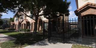 Condo WALKING DISTANCE TO TECH! Pre-leasing for August 1st! Gallery 1